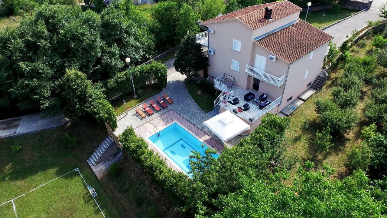 Villa Glorija Grubine エクステリア 写真